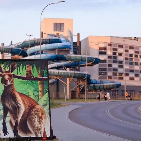 Komandorski Przy Aquaparku Lägenhet