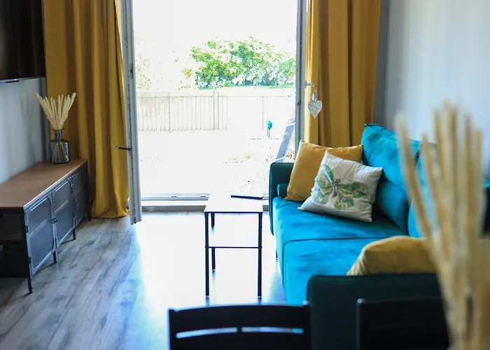 Komandorski Przy Aquaparku * Reda