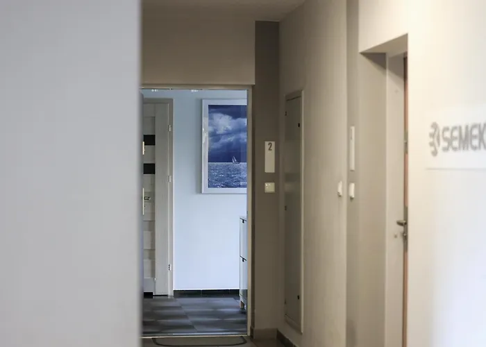 Lägenhet Komandorski Przy Aquaparku *